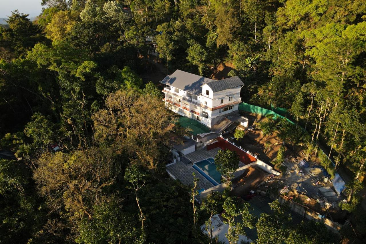 Tree Blanche Hotel Munnar Buitenkant foto